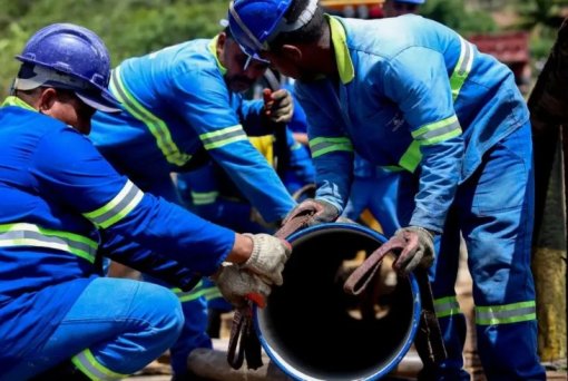 Patria assume serviços de água e esgoto em 24 cidades de PE