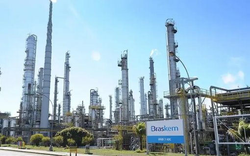 Petrobras renova contratos de quase R$ 100 bi com a Braskem