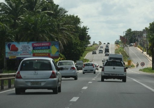 Bahia: Rodovias recebem 1,4 mi de veículos entre Natal e Ano Novo