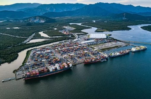 DP World expande o cais de seu terminal no Porto de Santos