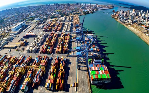 Portonave segue como o terminal portuário mais produtivo do país