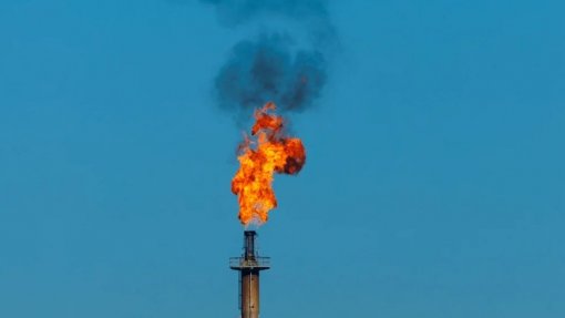 ANP interdita totalmente refinaria da Refit