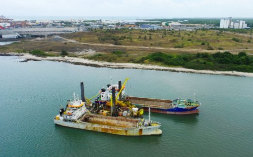 Dragagem do canal interno do Porto de Suape é concluída