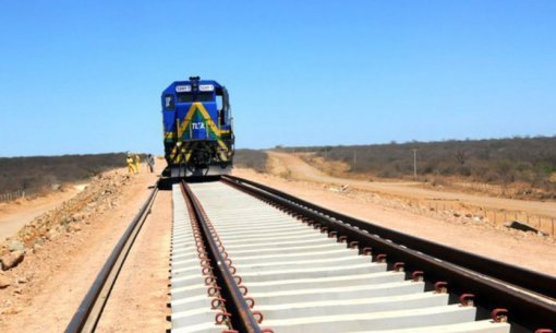 Planos do BNDES vão priorizar ferrovias, afirma Mercadante