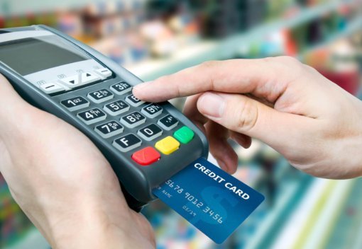 Setor de cartões movimenta R$ 4,5 trilhões em 2025