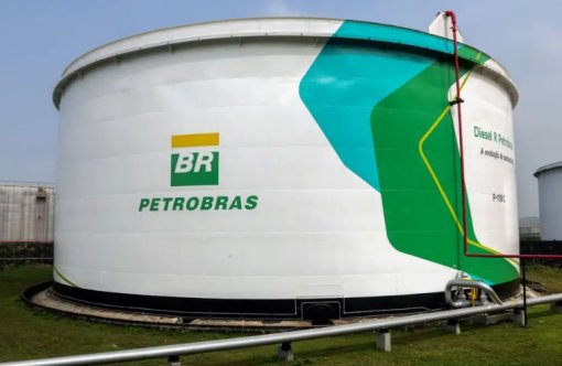 Petrobras reajusta preço do querosene de aviação em 55%