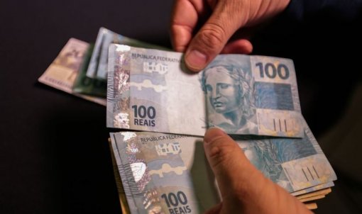 Salário de gerente no Brasil chega a R$ 52 mil