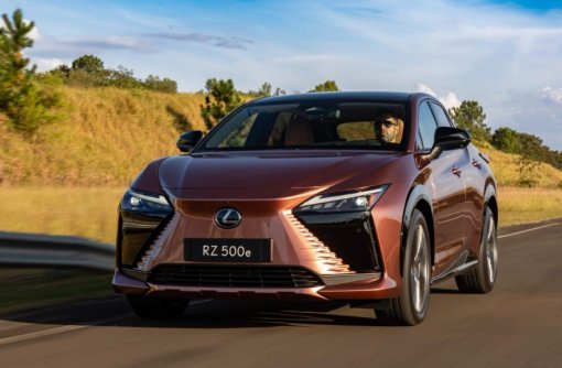 Primeiro SUV elétrico da Lexus no Brasil chega às concessionárias