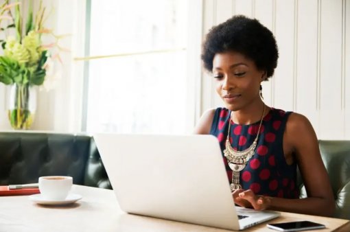 Trabalhadores por conta própria têm as maiores jornadas no país