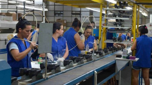 Indústria brasileira pode perder R$ 9,5 bi com novo tarifaço