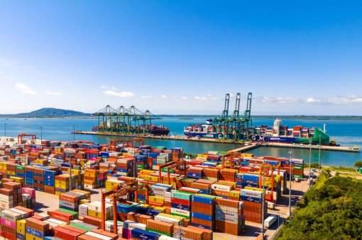Porto Itapoá ganha rota direta para Norte da Europa