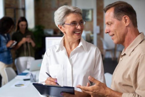 Profissionais 50+ redefinem mercado de trabalho