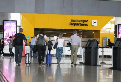 Brasil registra 65,2 mi de passageiros em voos no 1S26