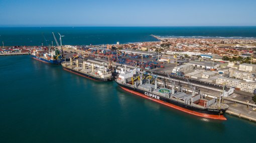 Porto de Fortaleza mira recorde de cargas em 2026