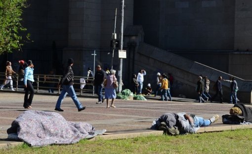 Brasil contabiliza mais de 388 mil pessoas em situação de rua