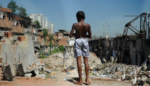 Oxfam: concentração de riqueza amplia desigualdade política