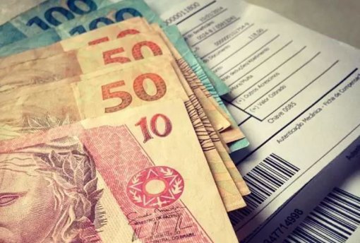 Arrecadação federal ultrapassa R$ 2 trilhões em oito meses