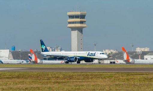Azul bate recorde de passageiros no mês de agosto em Congonhas